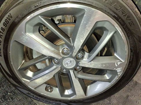 Used 2020 Hyundai Kona Limited image 4