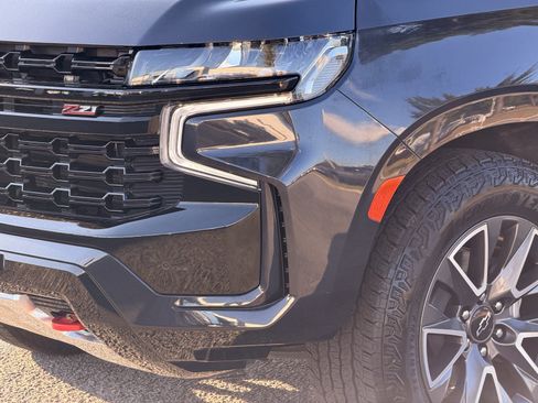 Used 2024 Chevrolet Tahoe Z71 w/ Z71 Off-Road Package AWD/4WD image 8