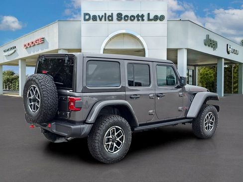 New 2026 Jeep Wrangler Unlimited Rubicon w/ Safety Group image 5