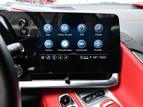 Used 2021 Chevrolet Corvette Stingray Preferred Conv w/ Z51 Performance Package RWD image 27