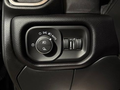 Used 2022 RAM 2500 Laramie AWD/4WD image 8