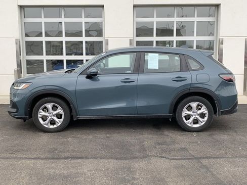 Used 2024 Honda HR-V LX image 2