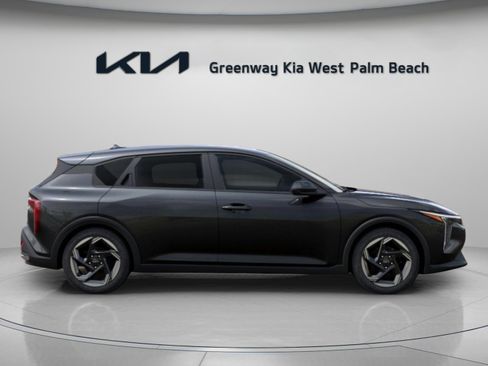 New 2026 Kia K4 EX FWD image 8