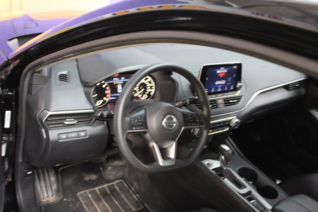 Used 2019 Nissan Altima 2.5 S AWD/4WD image 14