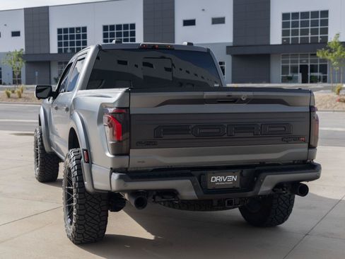 Used 2025 Ford F150 Raptor w/ Equipment Group 803A Raptor R AWD/4WD image 10