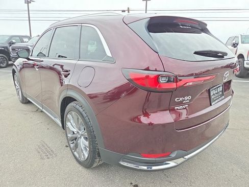 Certified 2024 MAZDA CX-90 3.3 Turbo w/ Premium Plus Pkg image 4