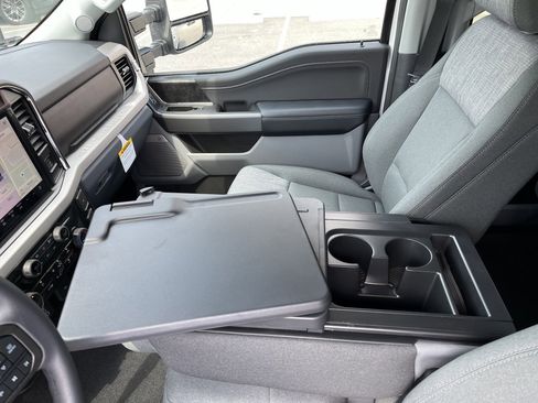 New 2026 Ford F350 XLT w/ XLT Premium Package AWD/4WD image 8