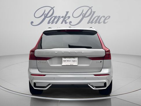 Used 2026 Volvo XC60 B5 Ultra w/ Protection Package Premier AWD/4WD image 3