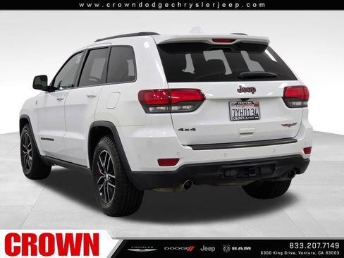 Used 2018 Jeep Grand Cherokee Trailhawk AWD/4WD image 5