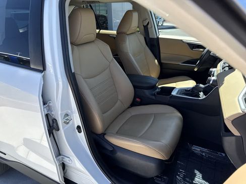Used 2022 Toyota RAV4 XLE Premium AWD/4WD image 14