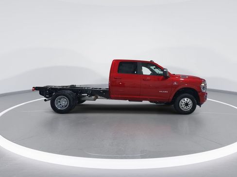 New 2026 RAM 3500 Big Horn w/ Laramie Trim Package AWD/4WD image 9