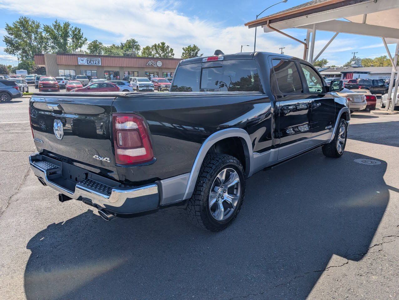Used 2020 RAM 1500 Laramie AWD/4WD image 9