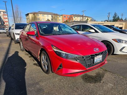 Used 2021 Hyundai Elantra SE