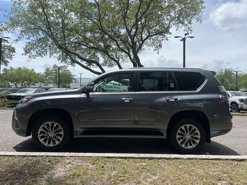Used 2018 Lexus GX 460 Luxury AWD/4WD image 2