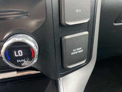 Used 2021 Ford F150 Lariat w/ Max Trailer Tow Package AWD/4WD image 31