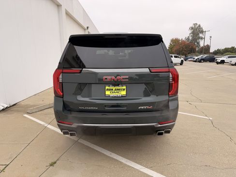New 2026 GMC Yukon AT4 w/ AT4 Premium Plus Package image 12