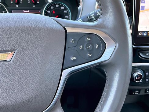 Used 2020 Chevrolet Traverse LT w/ LT Premium Package image 23