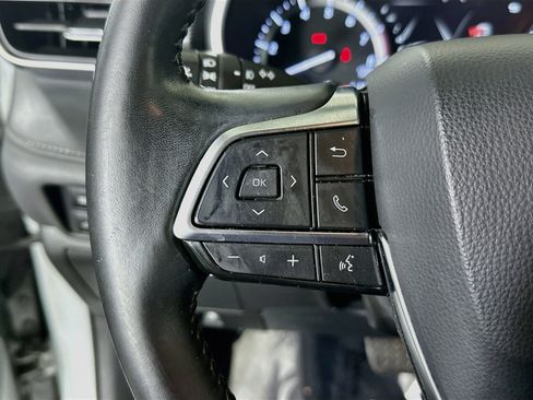 Used 2021 Toyota Highlander XSE FWD image 16