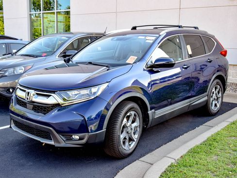 Used 2018 Honda CR-V EX image 1