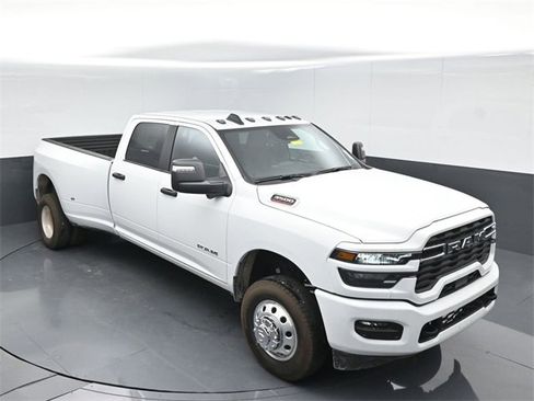 New 2026 RAM 3500 Big Horn image 32