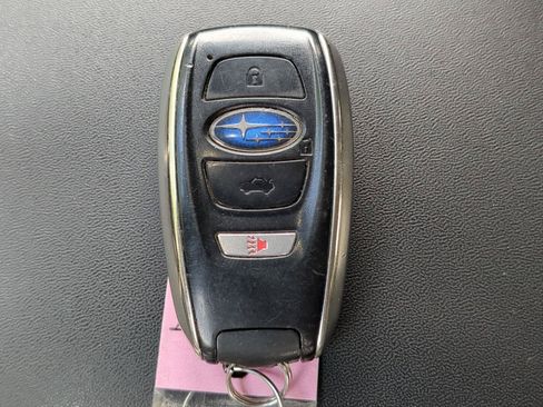 Used 2021 Subaru Ascent Limited AWD/4WD image 21