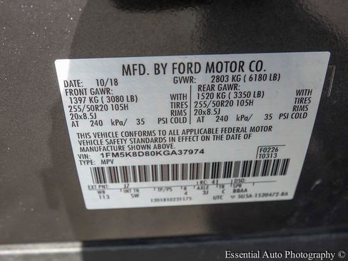 Used 2019 Ford Explorer XLT w/ Equipment Group 202A image 31