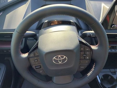 New 2026 Toyota Prius Plug-In Hybrid FWD image 19