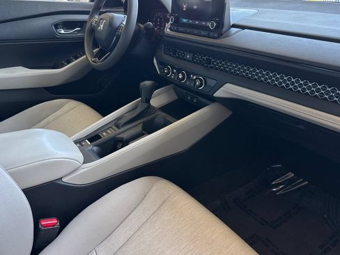 Certified 2023 Honda Accord LX image 15