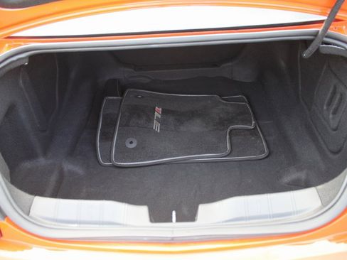 Used 2020 Chevrolet Camaro SS image 9