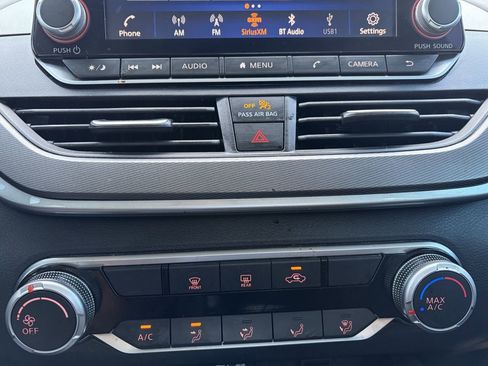 Certified 2024 Nissan Altima 2.5 SR image 14