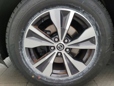 Used 2020 Nissan Murano SV FWD image 31