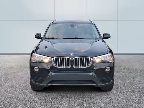 Used 2017 BMW X3 sDrive28i RWD image 2