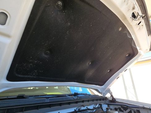 Used 2018 Chevrolet Silverado 1500 LT image 18