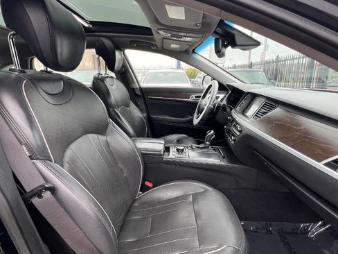 Used 2015 Hyundai Genesis 3.8 w/ Option Group 04 RWD image 28