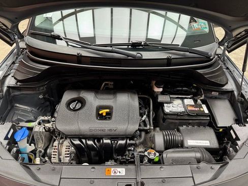 Used 2023 Kia Soul LX w/ LX Technology Package image 28