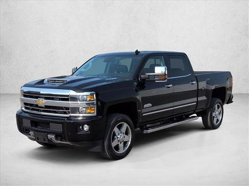 Used 2018 Chevrolet Silverado 2500 High Country AWD/4WD image 4