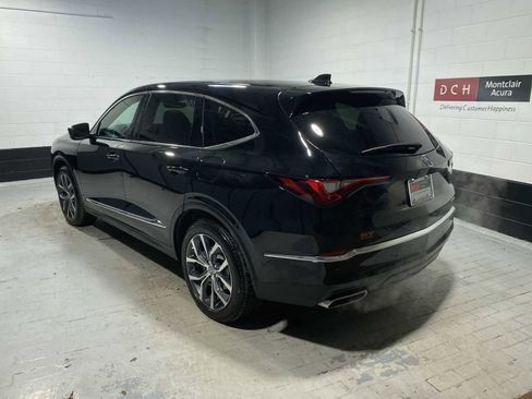 Used 2023 Acura MDX SH-AWD w/ Technology Package image 4