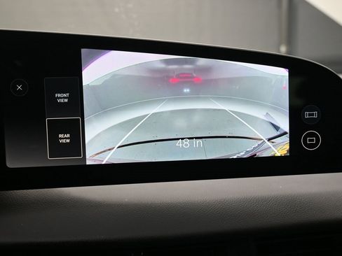 Used 2024 Lucid Air Touring image 11