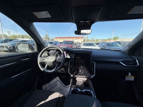 New 2026 GMC Acadia Elevation AWD/4WD image 10