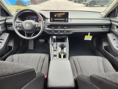 New 2025 Honda Accord SE image 7