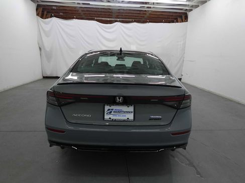 Used 2025 Honda Accord Sport image 6