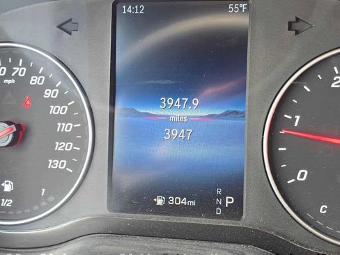 Used 2025 Mercedes-Benz Sprinter 2500 image 33