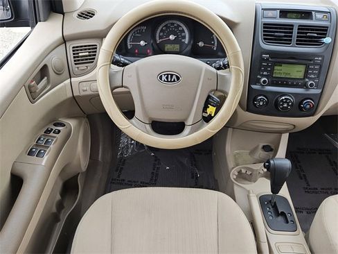 Used 2010 Kia Sportage LX image 7