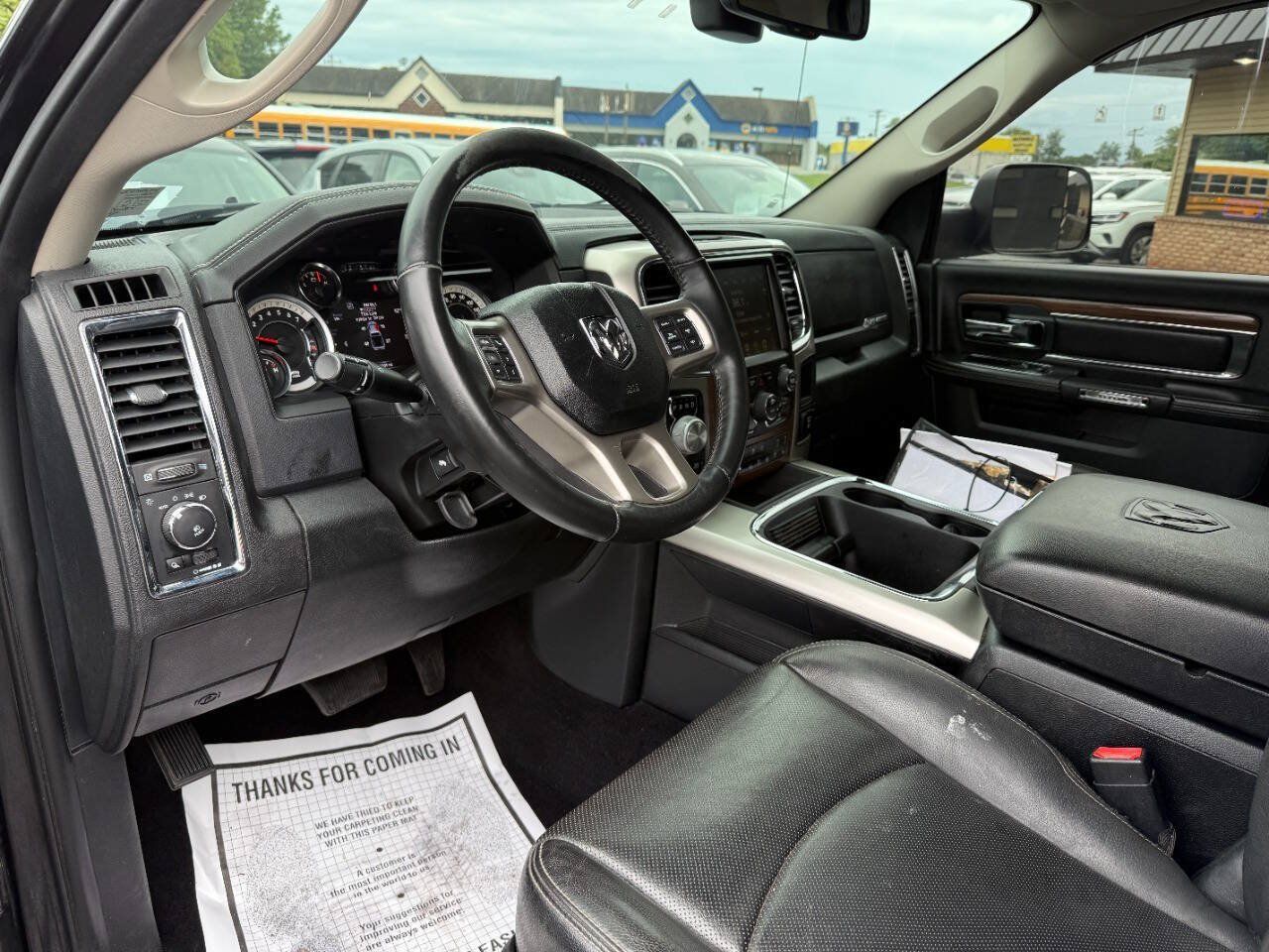 Used 2017 RAM 1500 Laramie w/ Convenience Group AWD/4WD image 17