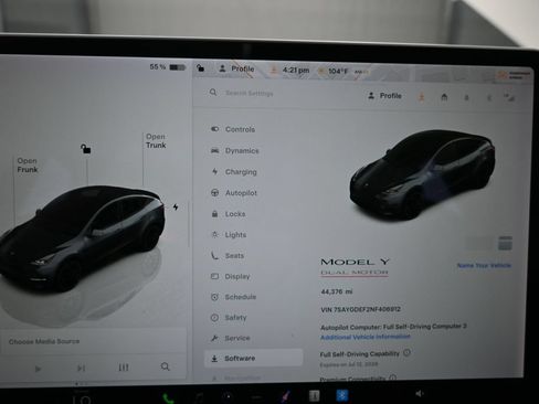 Used 2022 Tesla Model Y Performance AWD/4WD image 14