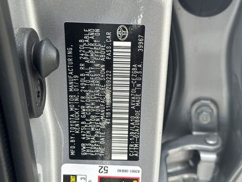 Used 2019 Toyota Camry XLE FWD image 39