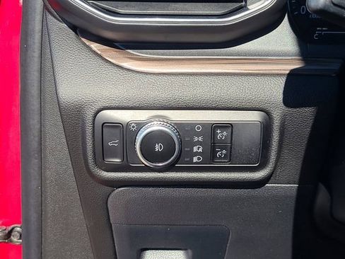 Used 2023 Ford Explorer Limited w/ Equipment Group 301A image 20