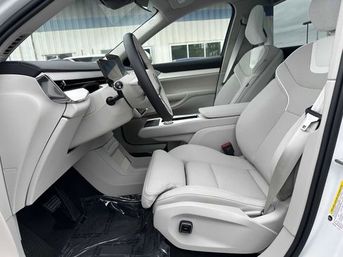 New 2025 Volvo EX90 Ultra image 20