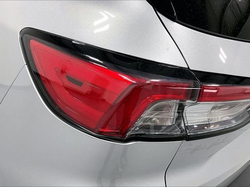 Used 2020 Ford Escape SEL image 38