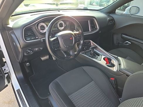 Used 2019 Dodge Challenger R/T Scat Pack w/ Shaker Package RWD image 36